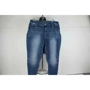 M Jeans By Maurices Womens Blue Jeans Sz XL Short Mid Rise Straight Leg Stretch